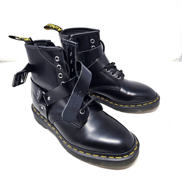 New Dr. Martens‎ Cristofor Mens 6 Womens 7Leather Harness Buckle Side Zipper